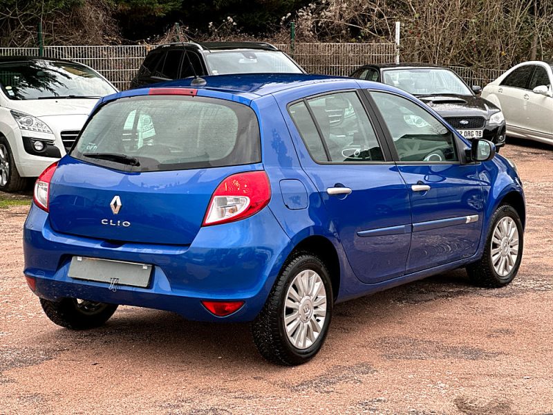 RENAULT Clio 3