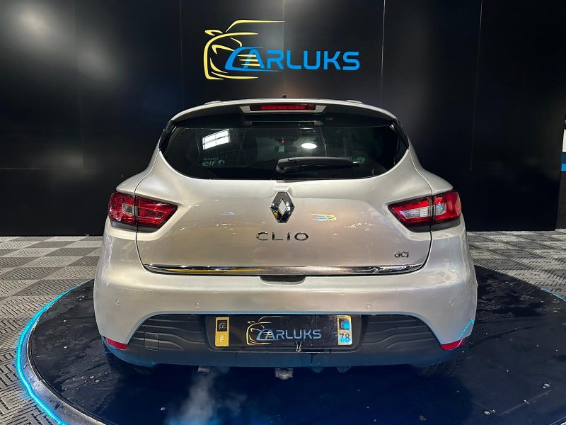 RENAULT CLIO 2015