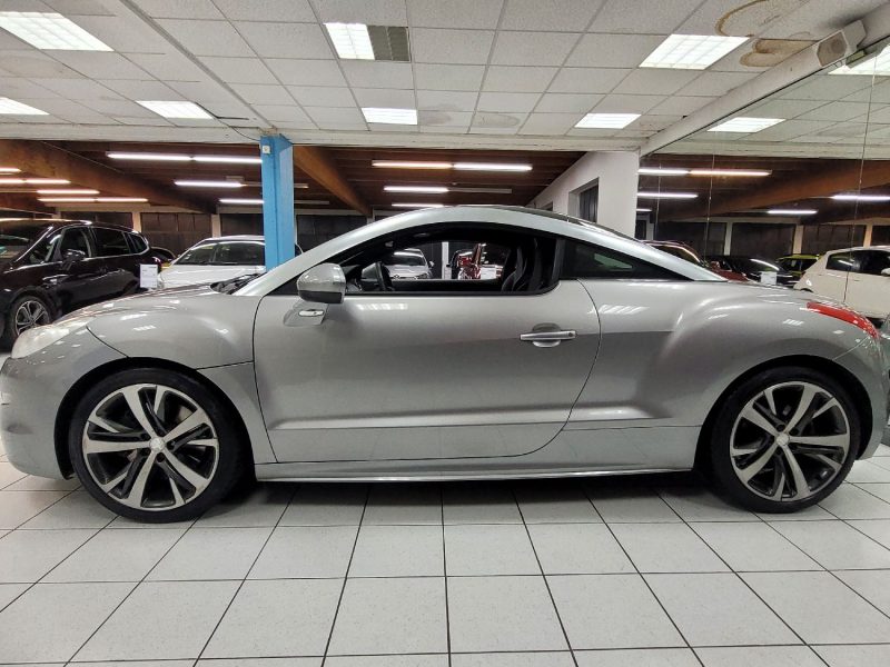 PEUGEOT RCZ 2013 2.0 HDi 163 BVM6