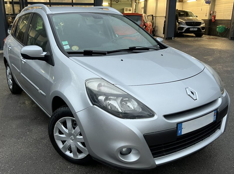 RENAULT CLIO III PHASE 2 ESTATE 1.5 DCI 70 Cv - GARANTIE 1 AN