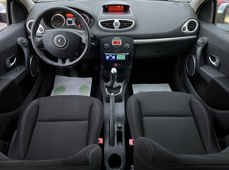 RENAULT CLIO III PHASE 2 ESTATE 1.5 DCI 70 Cv - GARANTIE 1 AN