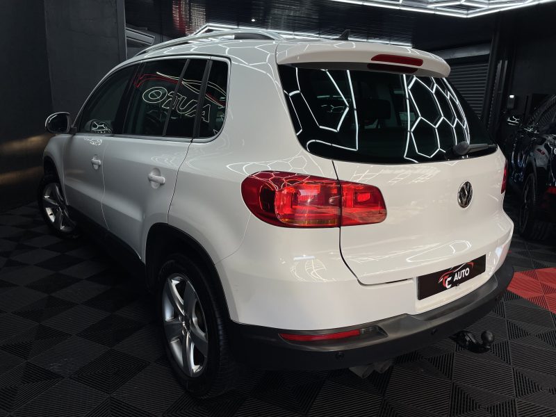 VOLKSWAGEN TIGUAN 2013