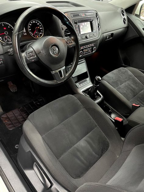 VOLKSWAGEN TIGUAN 2013