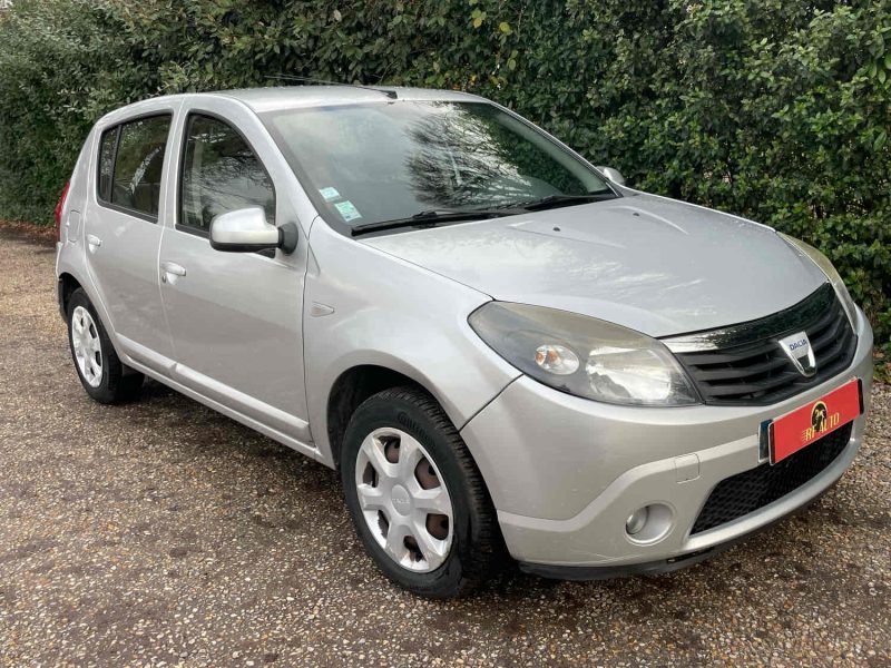 DACIA SANDERO 20111.2 16V LPG 75cv