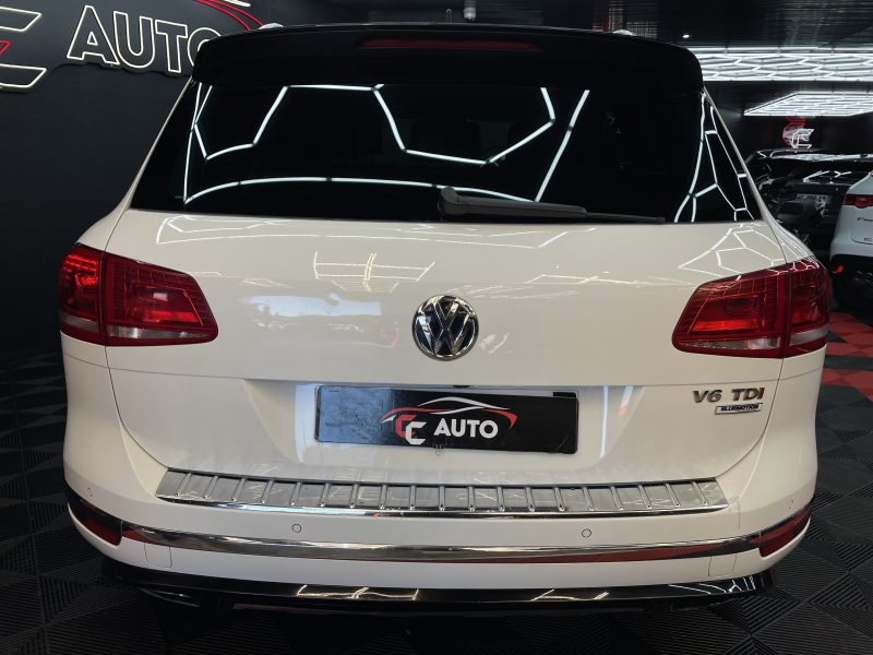 VOLKSWAGEN TOUAREG 2016