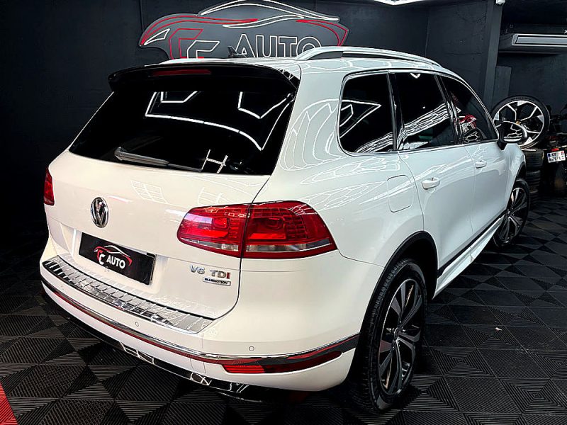 VOLKSWAGEN TOUAREG 2016