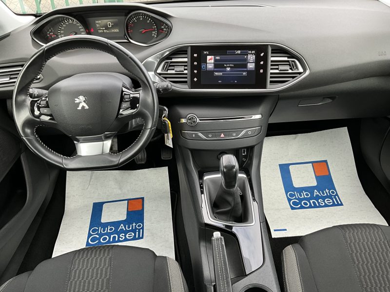 PEUGEOT 308 2016