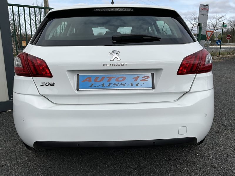 PEUGEOT 308 2016