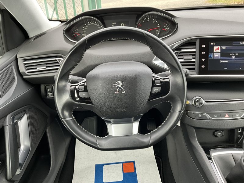 PEUGEOT 308 2016