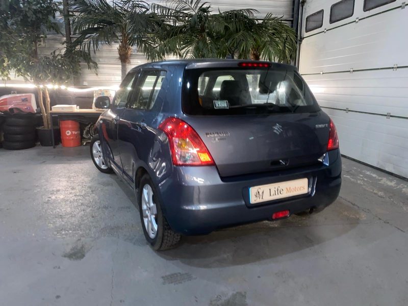 Suzuki Swift III 1.3 GL garantie 12 mois inclus