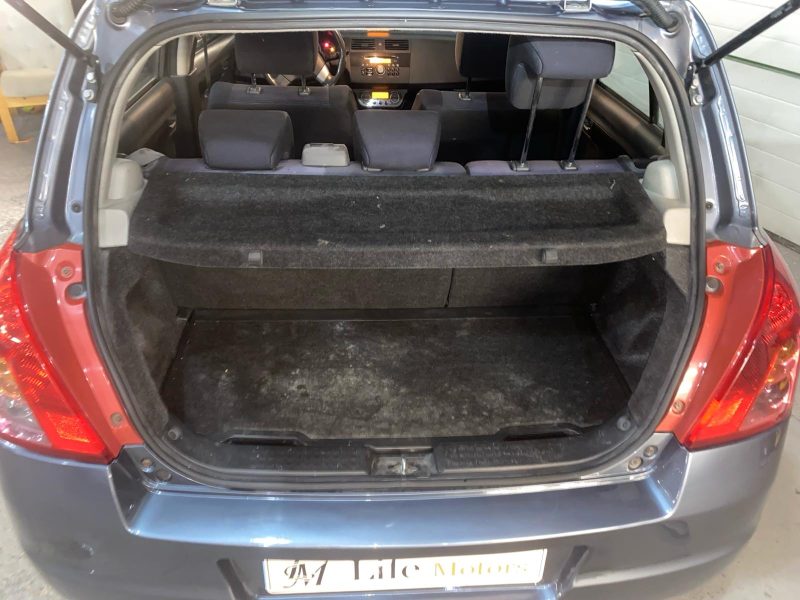 Suzuki Swift III 1.3 GL garantie 12 mois inclus