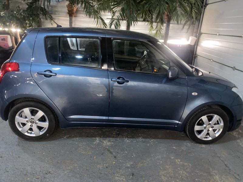 Suzuki Swift III 1.3 GL garantie 12 mois inclus