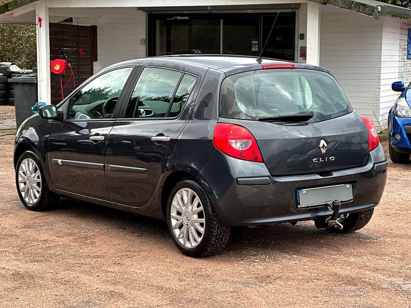 Renault Clio 3 2006