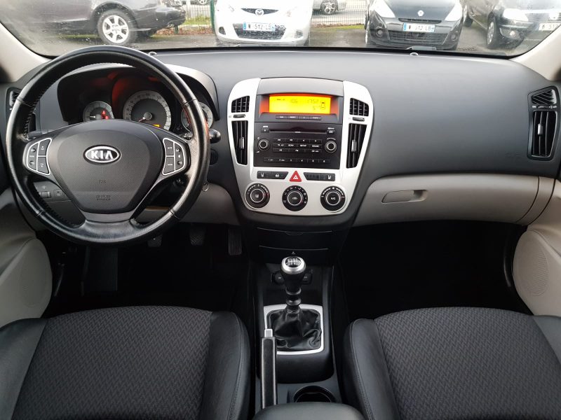 KIA CEED SW 1.6 CVVT 126CV EXECUTIVE 