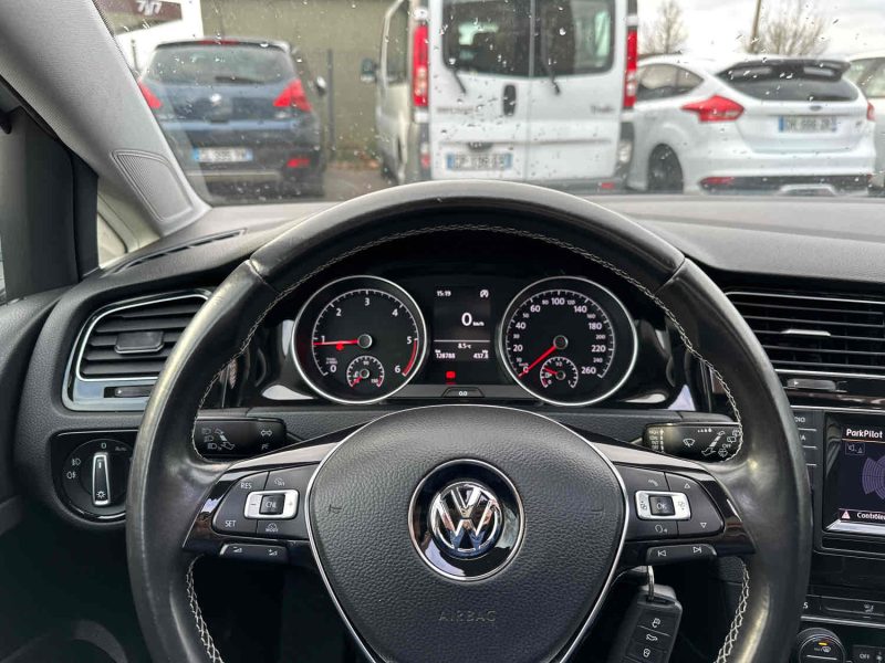 VOLKSWAGEN GOLF VII 2014