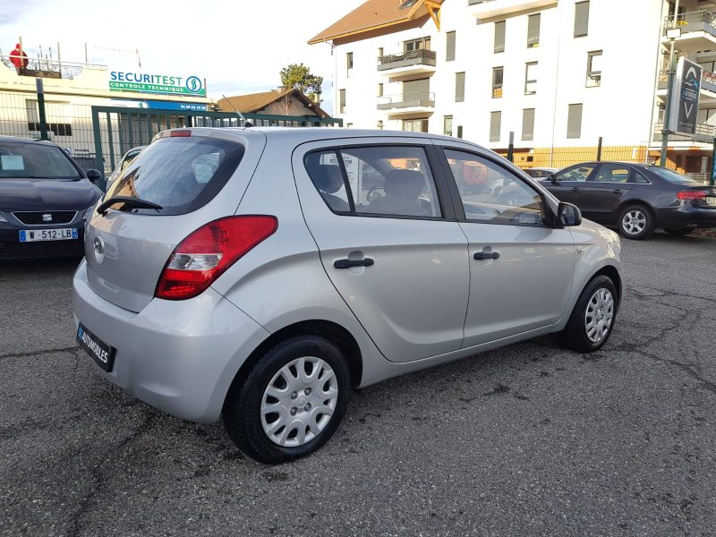 HYUNDAI i20 1.2i 77CV EDITION 