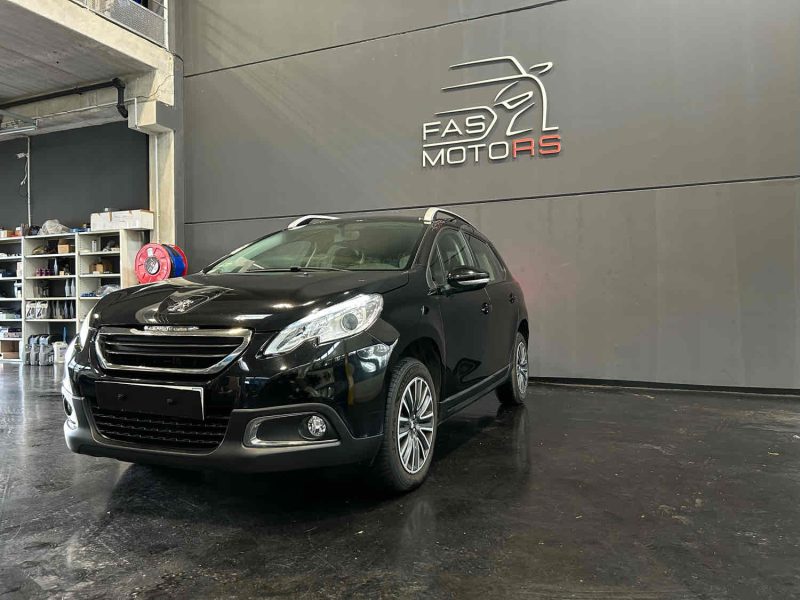 Peugeot 2008 - 1.2 VTI 82cv - Active- Distribution OK