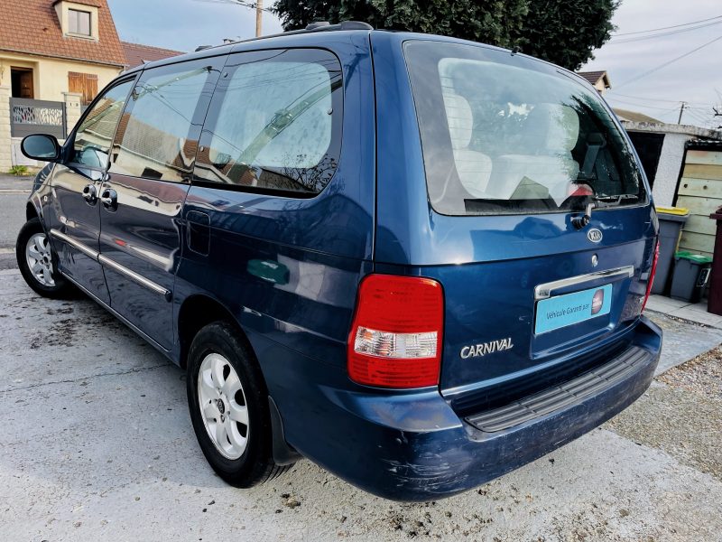 KIA CARNIVAL II 2004