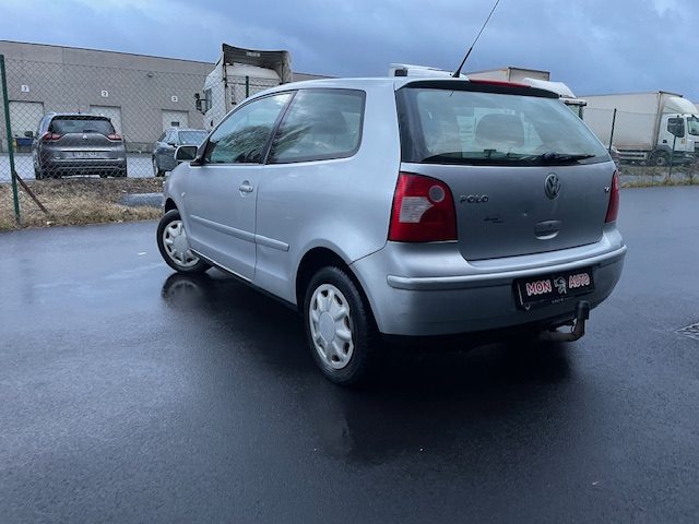 VOLKSWAGEN POLO 2002