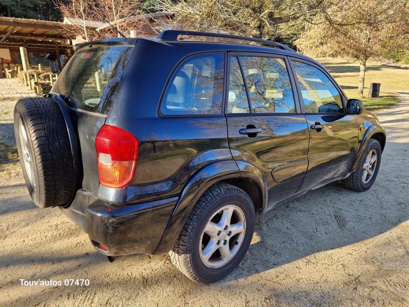 TOYOTA RAV 4 II 2.0 D4D 116