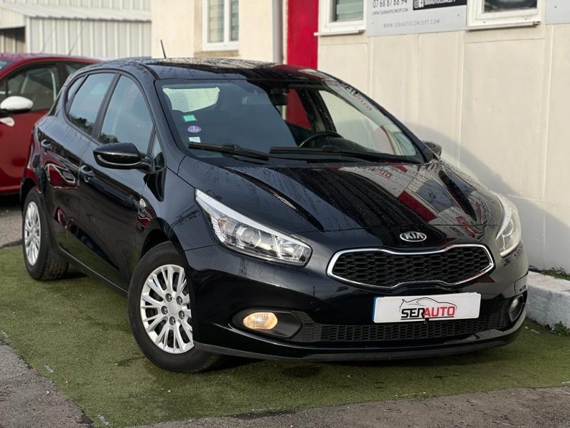 KIA CEE-D 2013