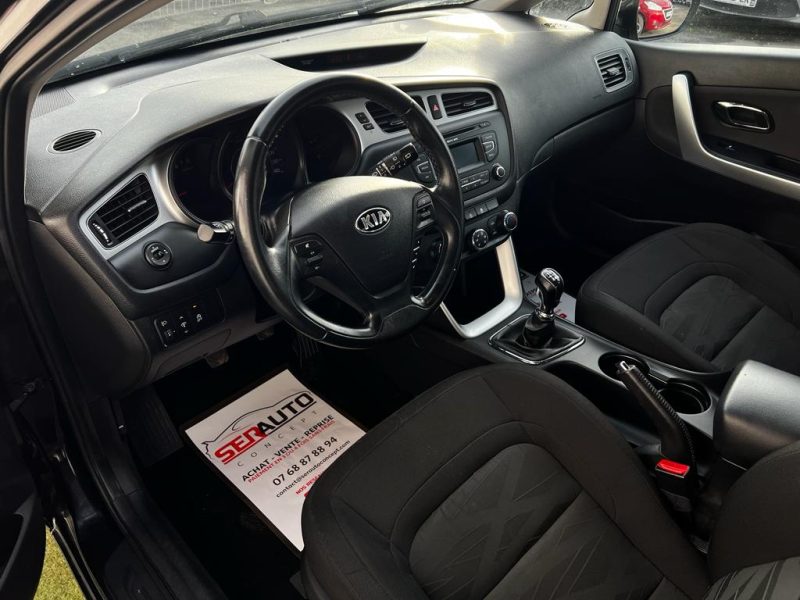 KIA CEE-D 2013