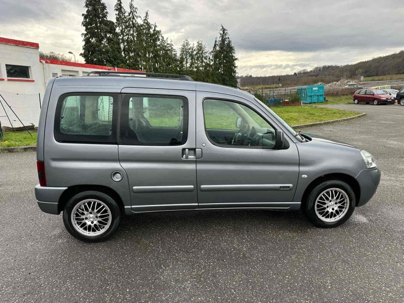 CITROEN BERLINGO / BERLINGO FIRST Monospace 2004