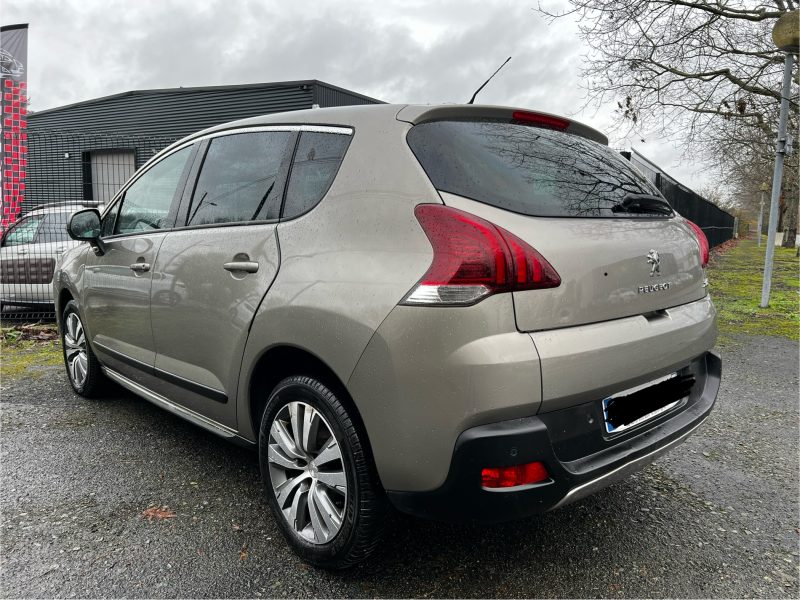 PEUGEOT 3008 Monospace 2014