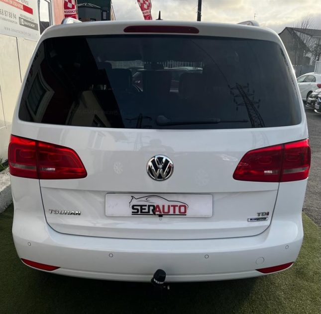 VOLKSWAGEN TOURAN 2014