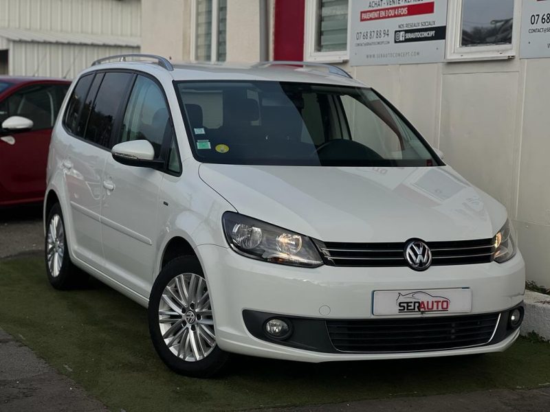 VOLKSWAGEN TOURAN 2014