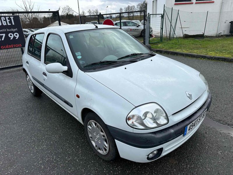 RENAULT CLIO II 2000