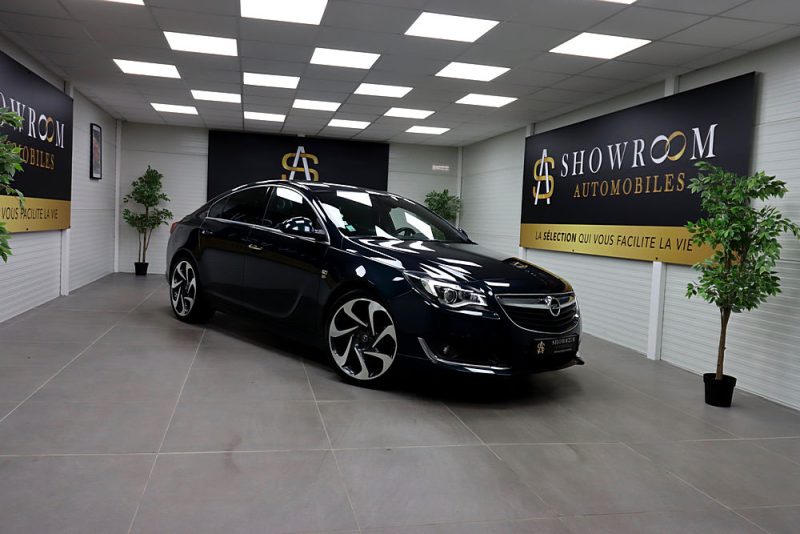 OPEL INSIGNIA 2015