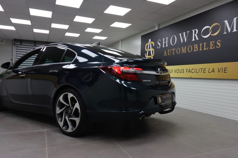 OPEL INSIGNIA 2015