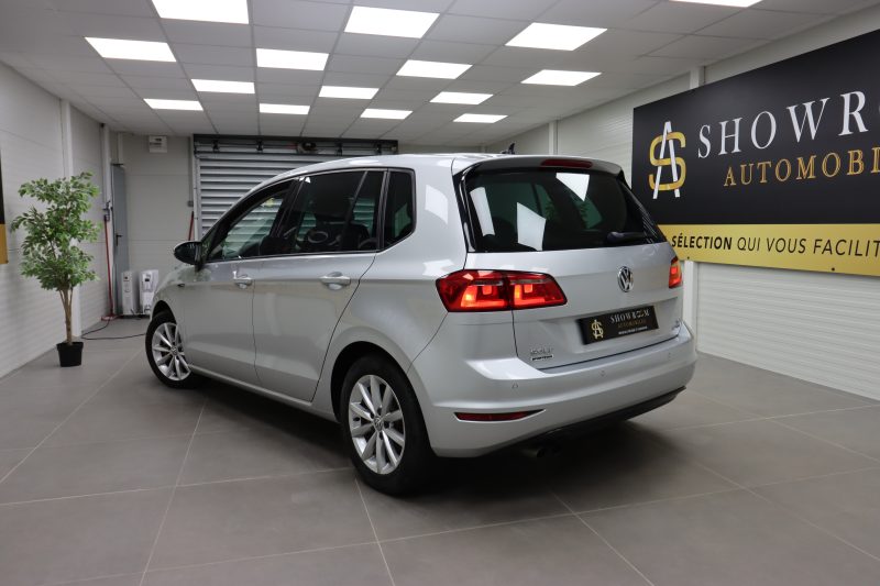 VOLKSWAGEN GOLF SPORTSVAN VII 2015