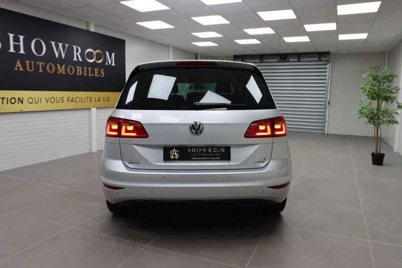 VOLKSWAGEN GOLF SPORTSVAN VII 2015