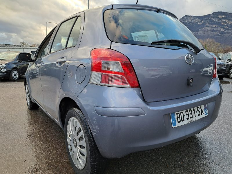 Toyota Yaris 100 VVT-I Confort Climatisation Ct Ok 10/2025