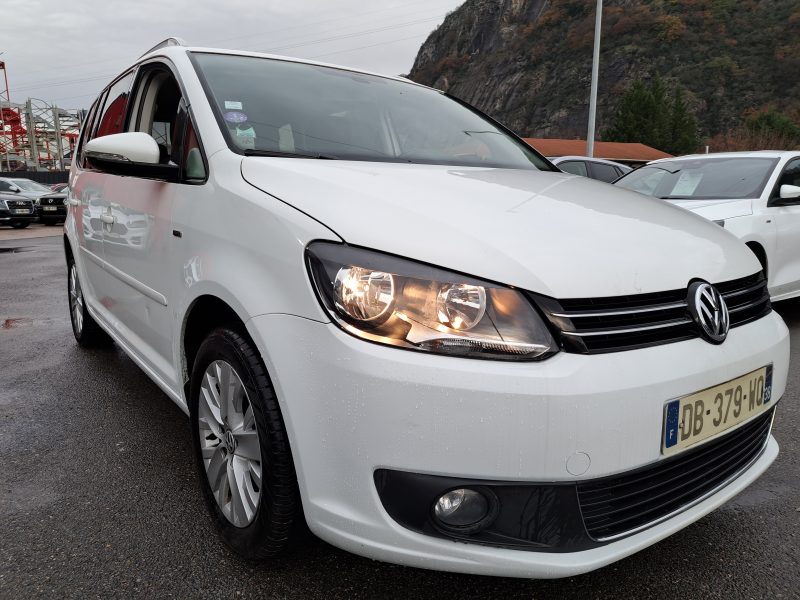 Volkswagen Touran 1.2 TSI 105 Life CTOK 09/2025