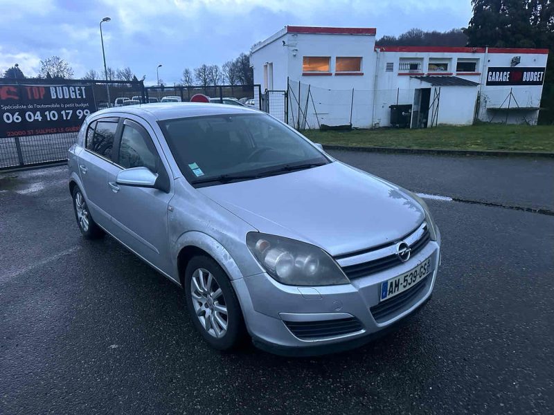 OPEL ASTRA H 2005