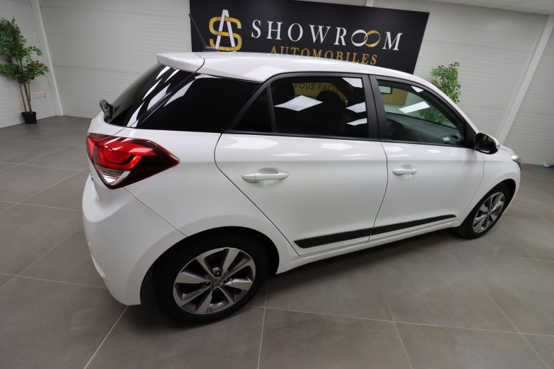 HYUNDAI i20 II 2017