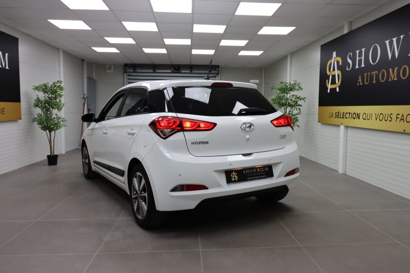 HYUNDAI i20 II 2017