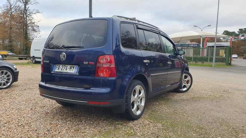 VOLKSWAGEN TOURAN 2.0 TDI 170 ch CARAT SPORTLINE