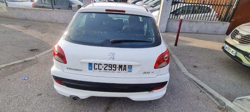 PEUGEOT 206+ 2012