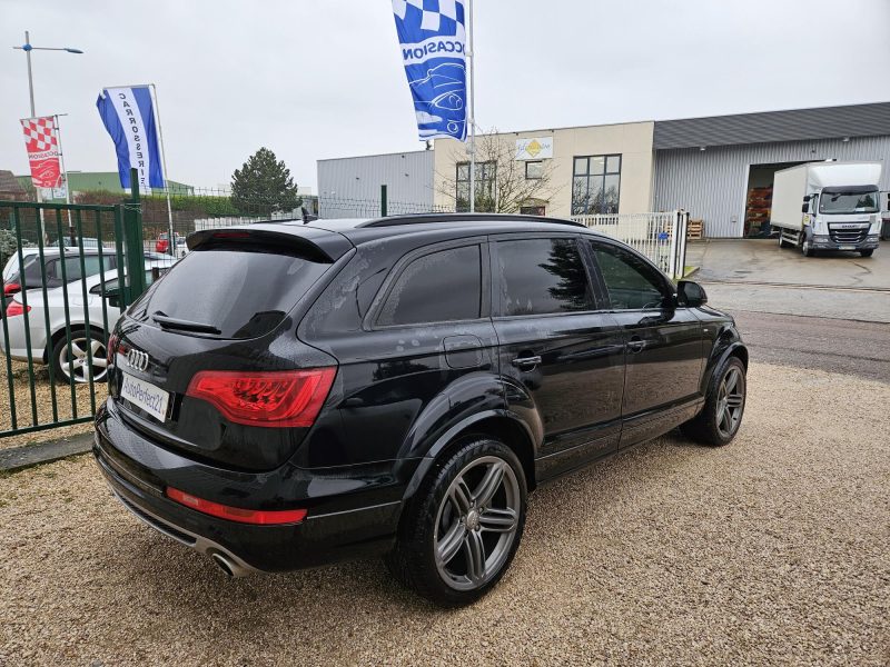 AUDI Q7 2011