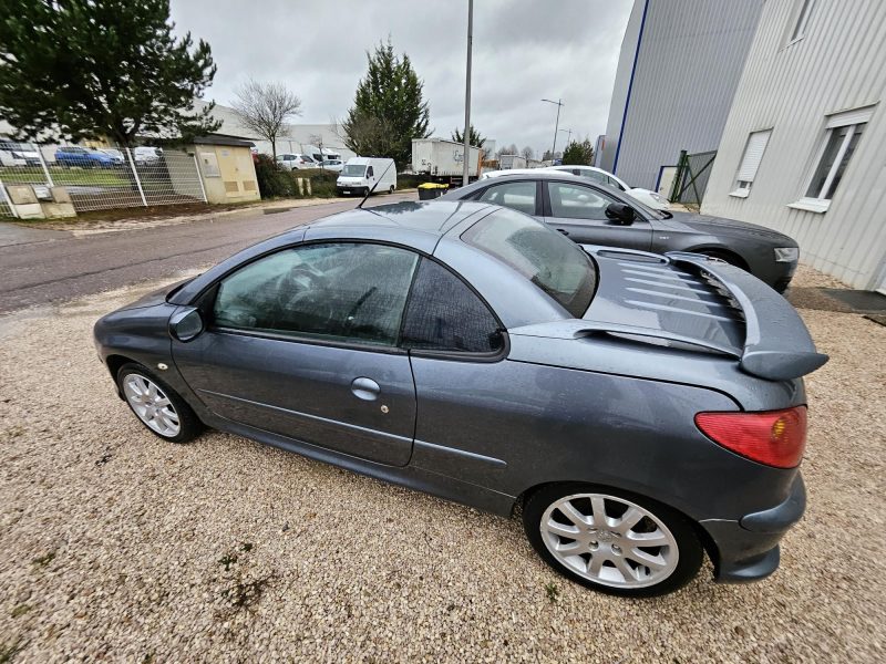 PEUGEOT 206 2005