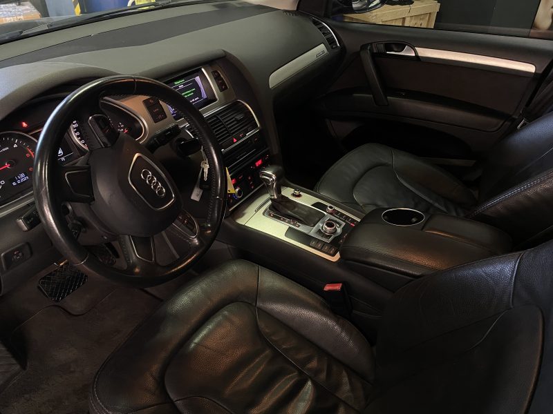 AUDI Q7 3.0 TDI V6 QUATTRO 