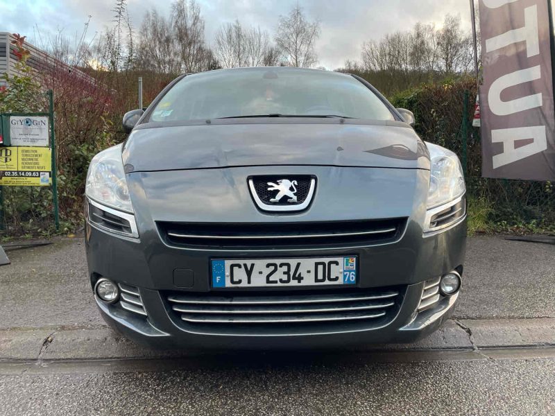 PEUGEOT 5008 1.6HDI 115CV