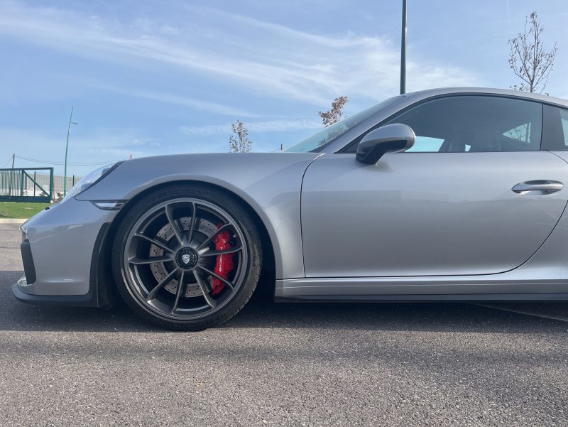 PORSCHE 911 TYPE 991 GT3 TOURING 4.0 L 500 ch