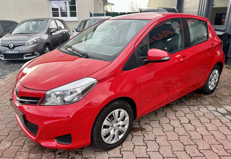 TOYOTA YARIS 2012