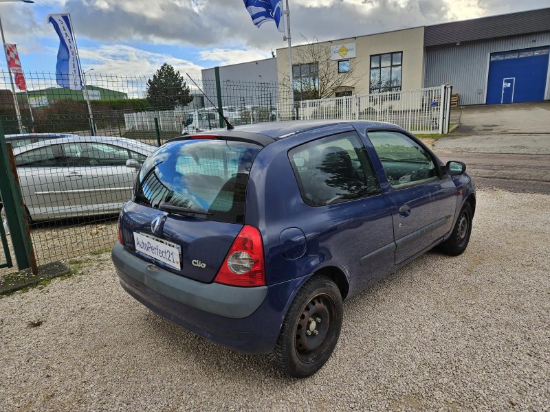 RENAULT CLIO II 2002