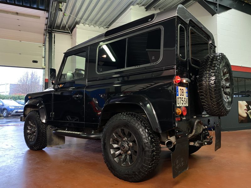 LAND ROVER DEFENDER 2.2 TD4 90 LXV